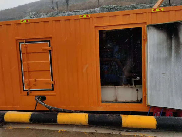 谢家集出租发电机-船用柴油发电机的工作原理是怎么样的？