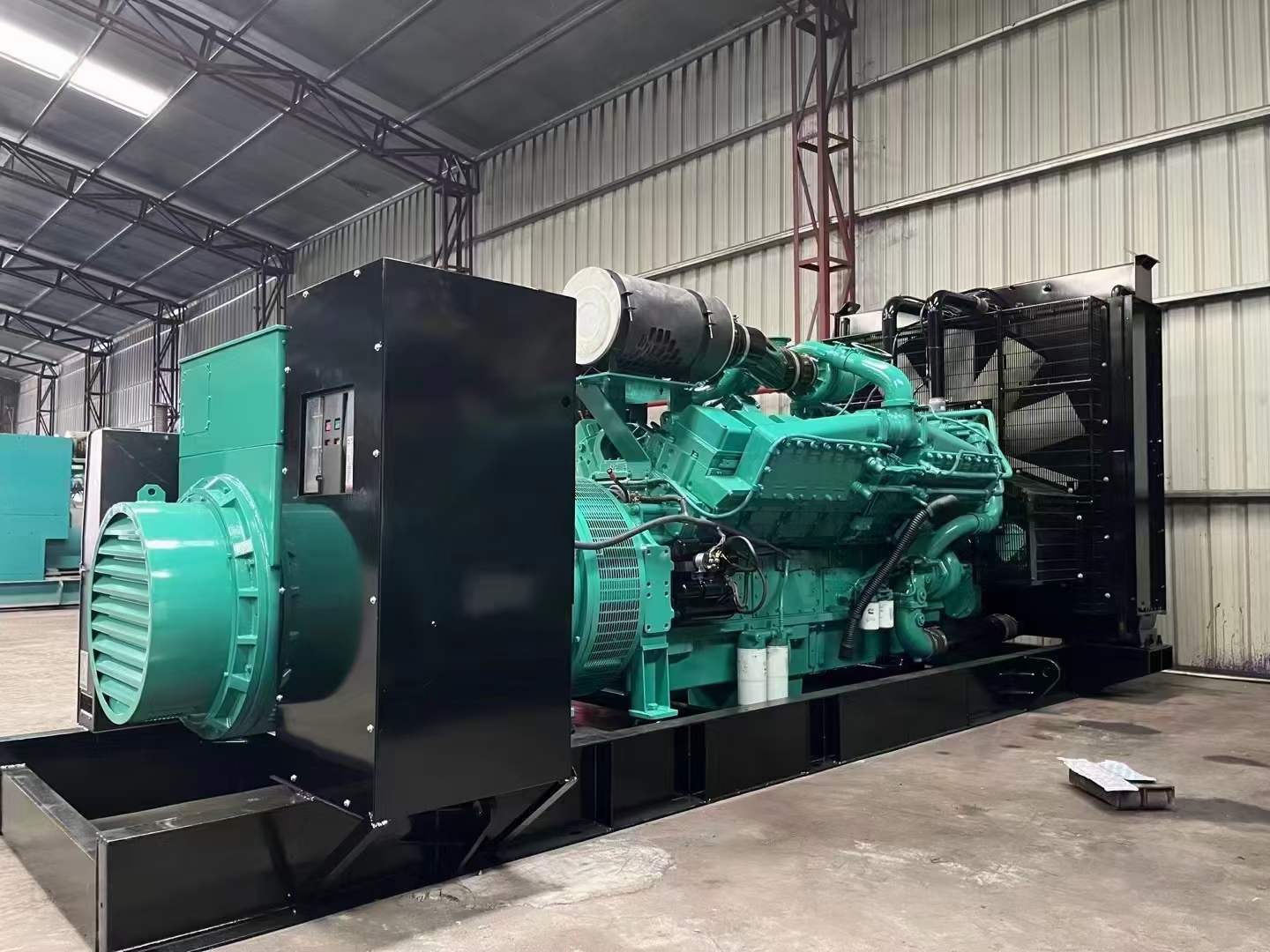 谢家集如何降低 800kW 柴油发电机输出电流的波动？