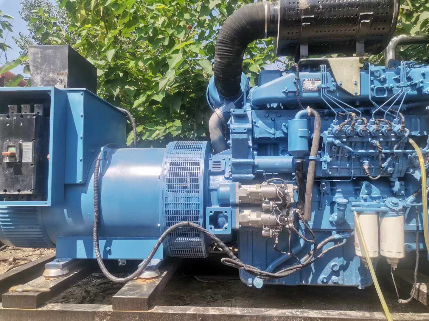 谢家集详细说明降低 800kW 柴油发电机输出电流波动的方法